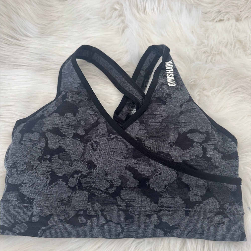 Gymshark Gray and Black Sports Bra Medium Impact